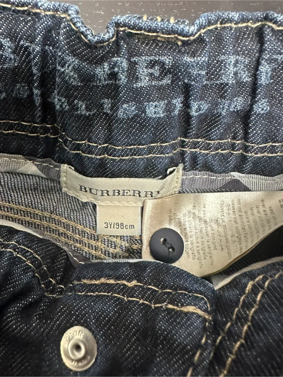 Burberry Kids Jeans - Size 3 / 98cm image indicator(4)