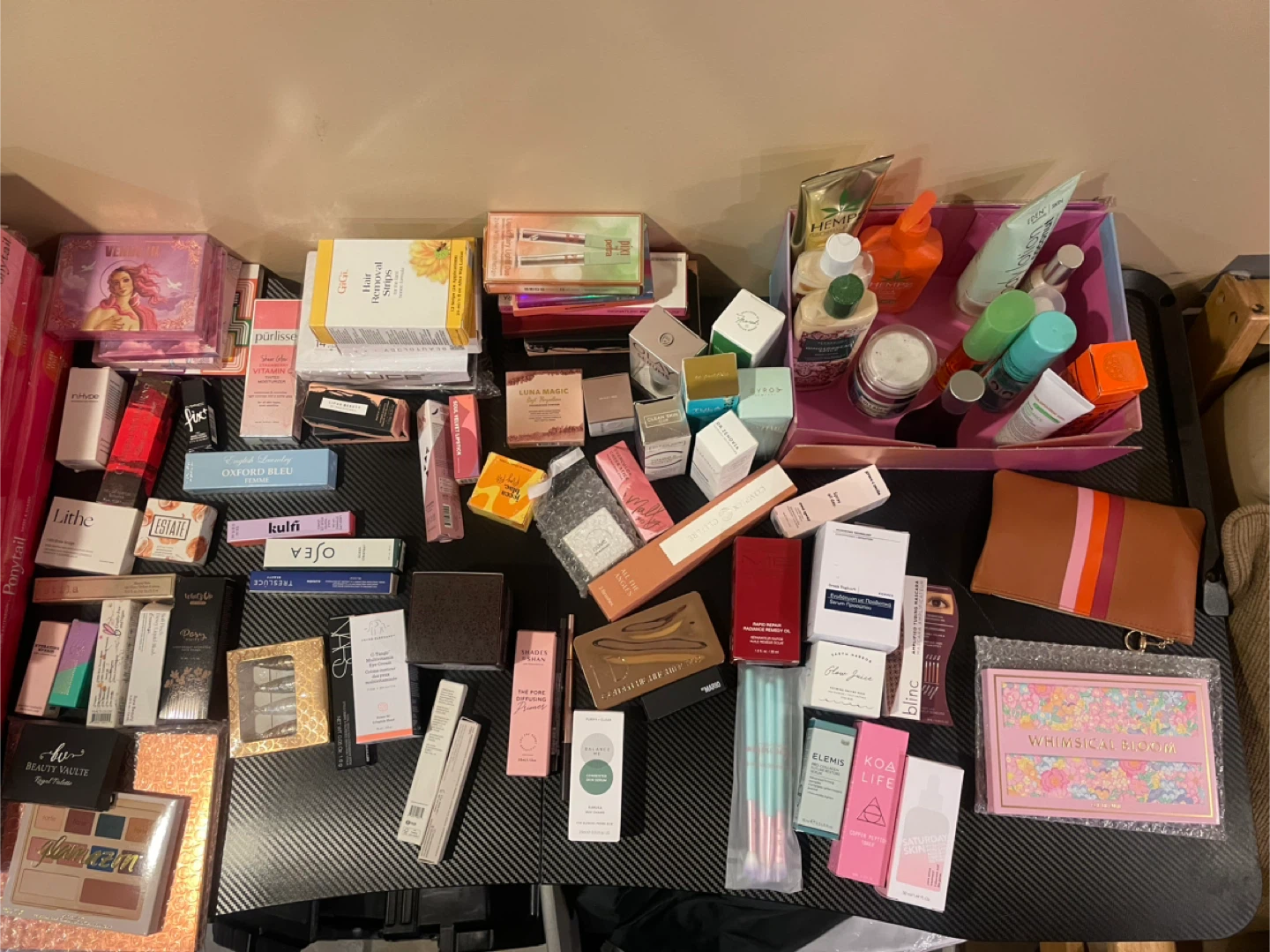Women’s make-up