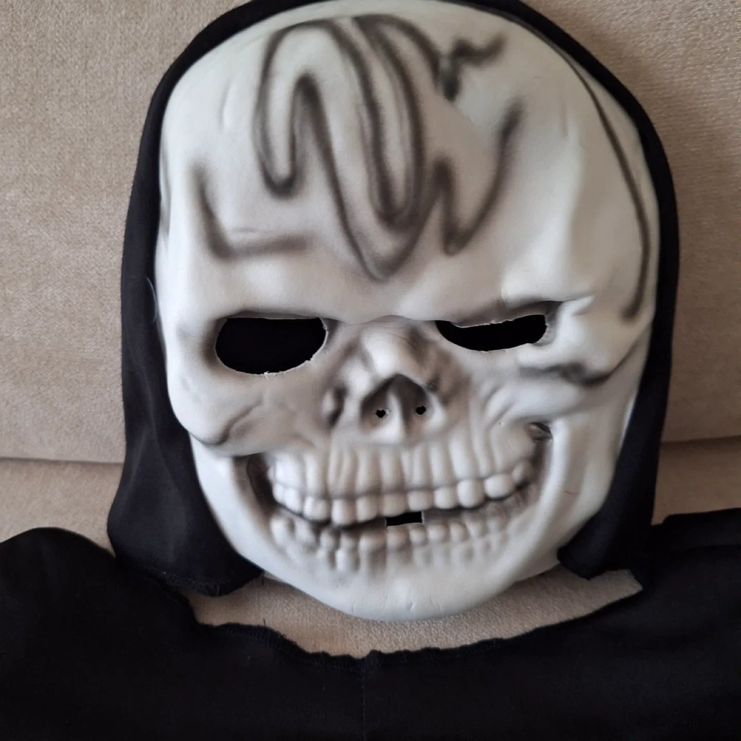 Skeleton Costume - Kids Size image indicator(3)