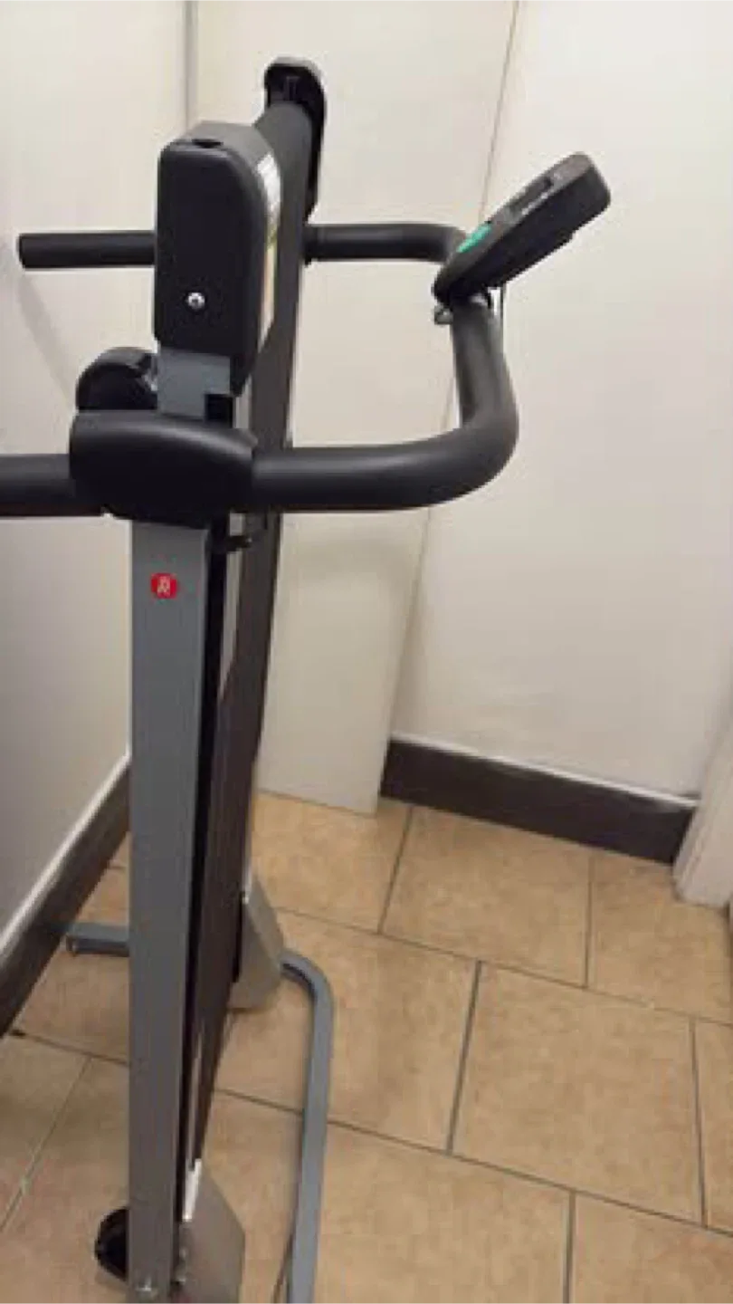 Manual Folding Treadmill image indicator(2)