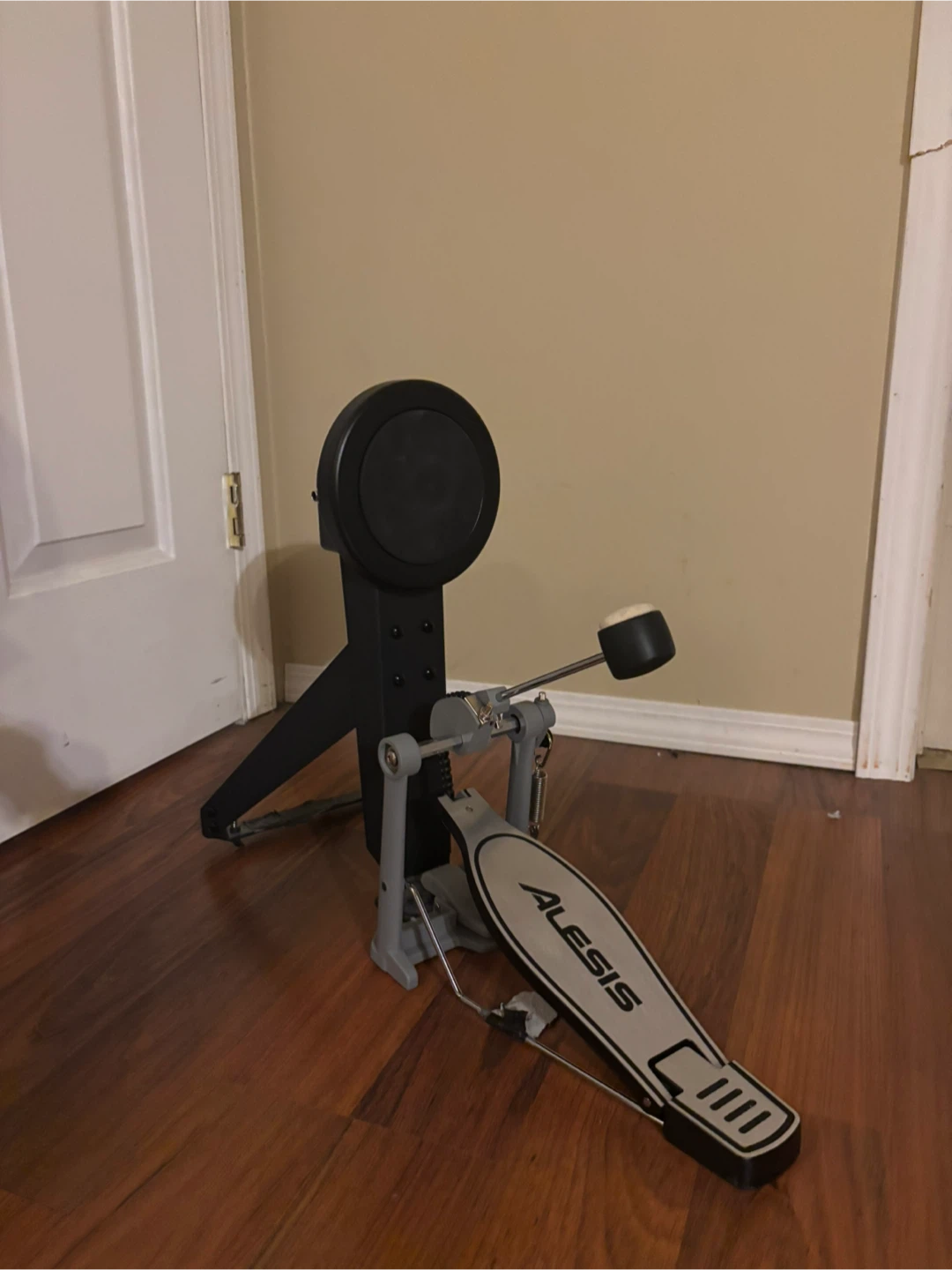 Alesis Nitro Electronic Drum Kit - photo 3