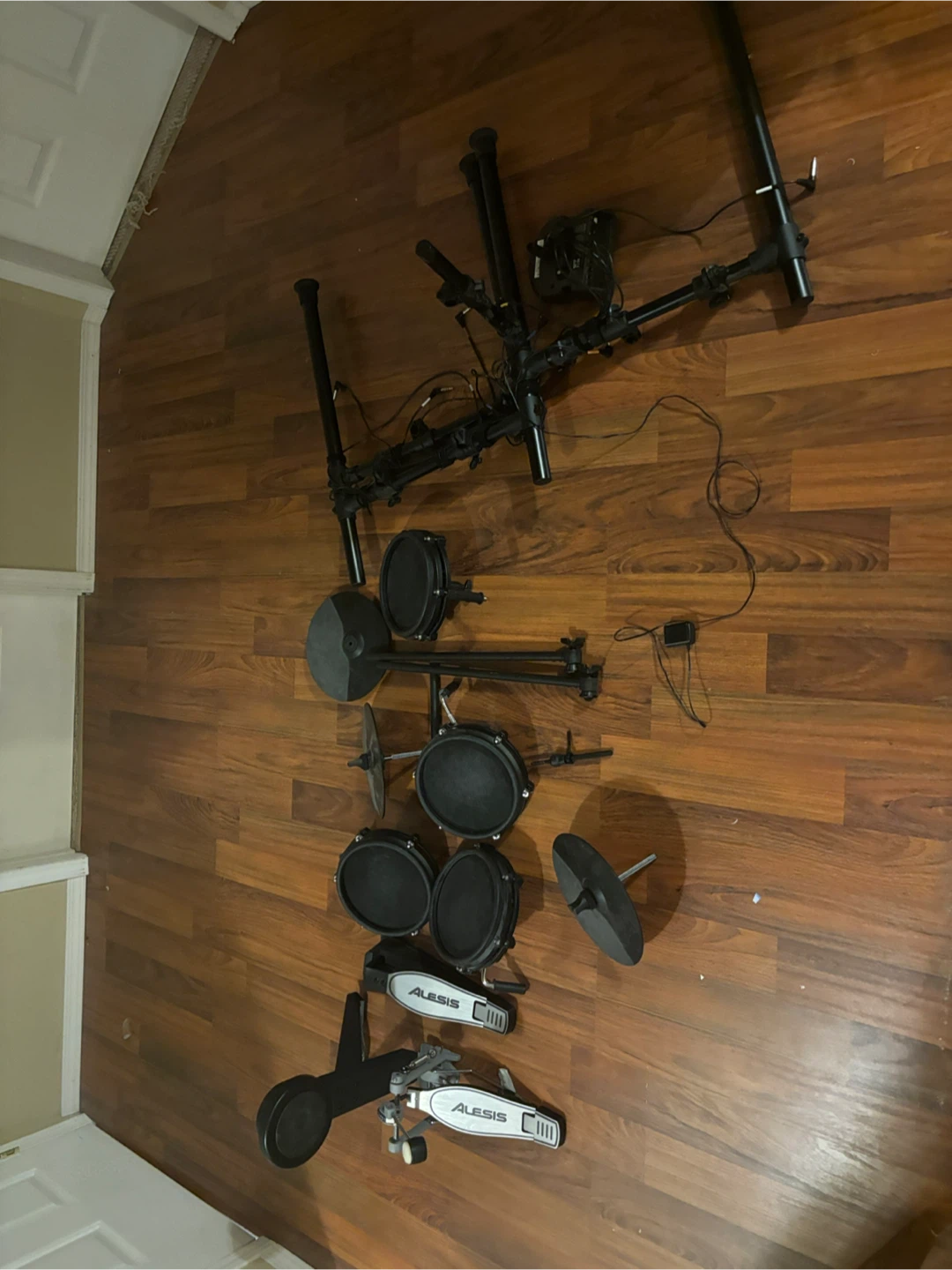 Alesis Nitro Electronic Drum Kit - photo 2