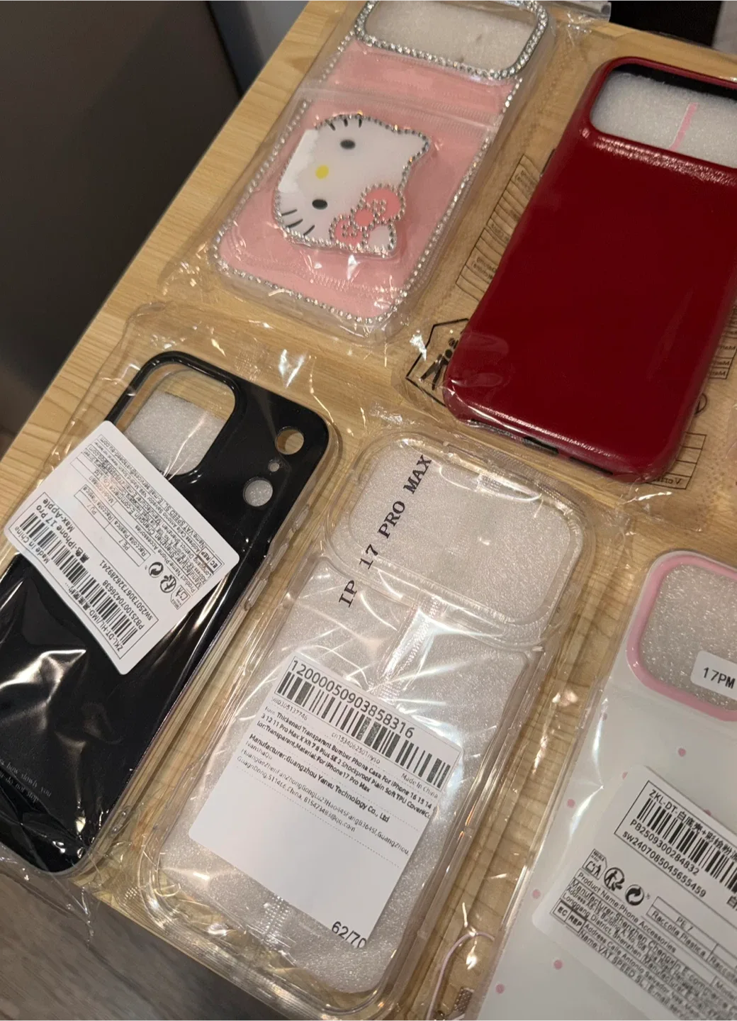 iPhone 17 Pro Max cases image indicator(4)