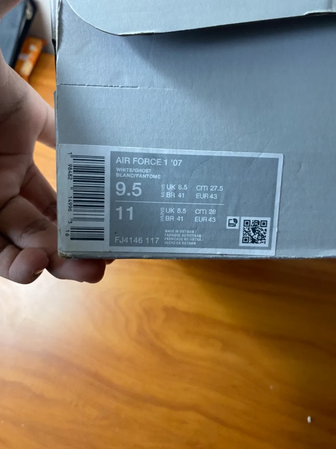 Nike Air Force 1 '07 White Shoes - Size 9.5