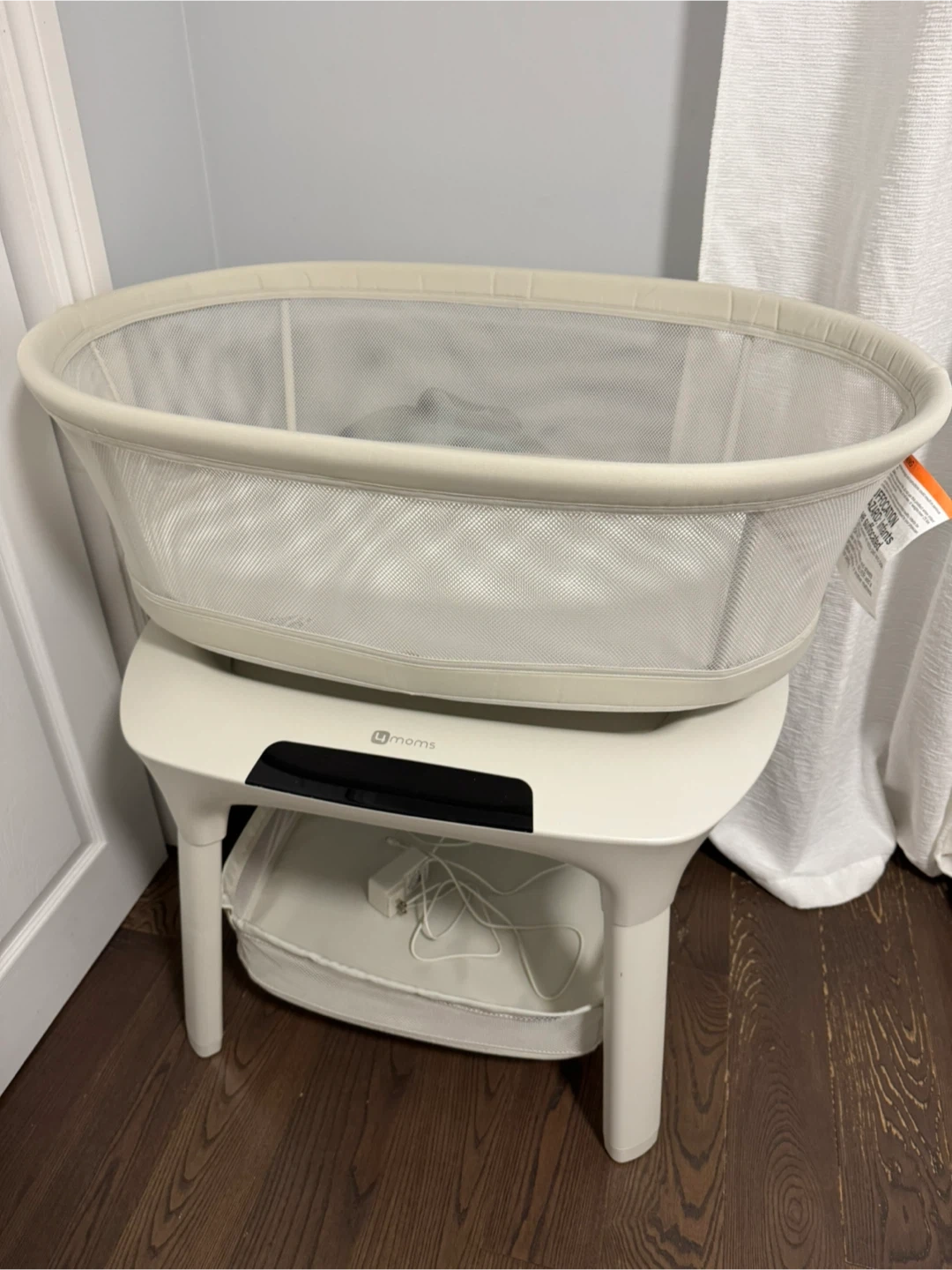 4moms MamaRoo Sleep Bassinet