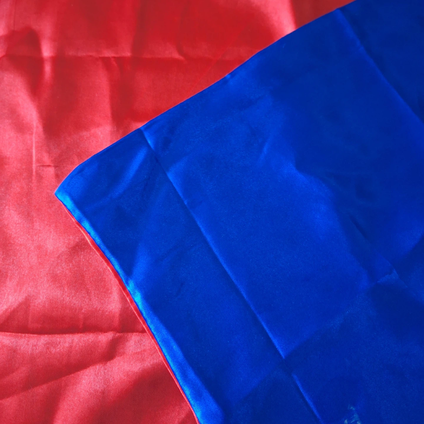 Red and Blue Cape - photo 2