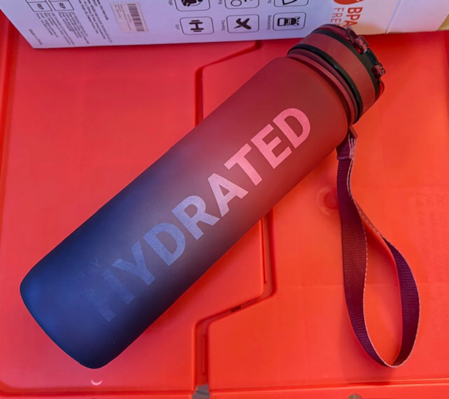 🤩Stay Hydrated 32oz Water Bottle - New in Box!