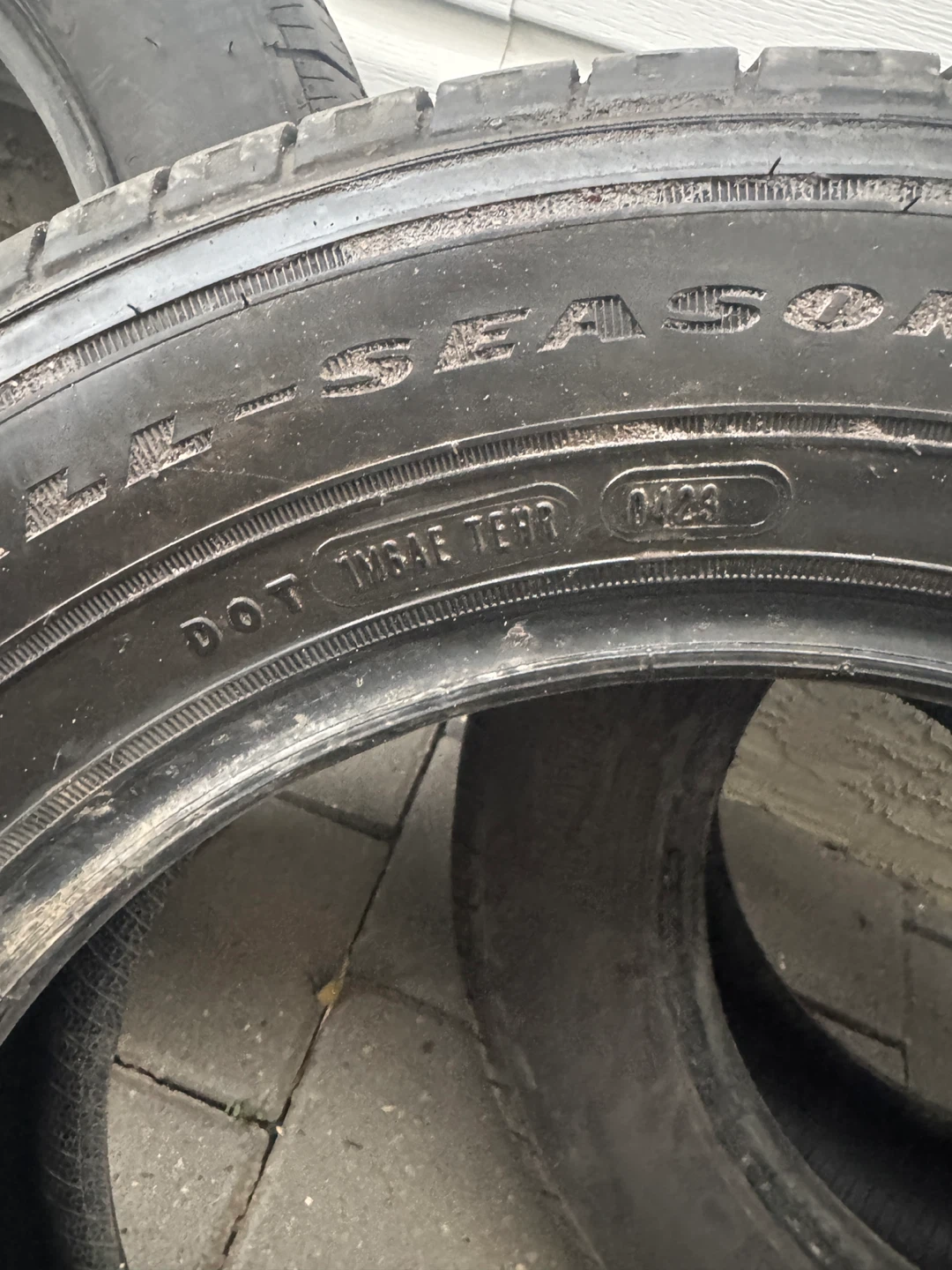 195/65r15 tires - photo 5