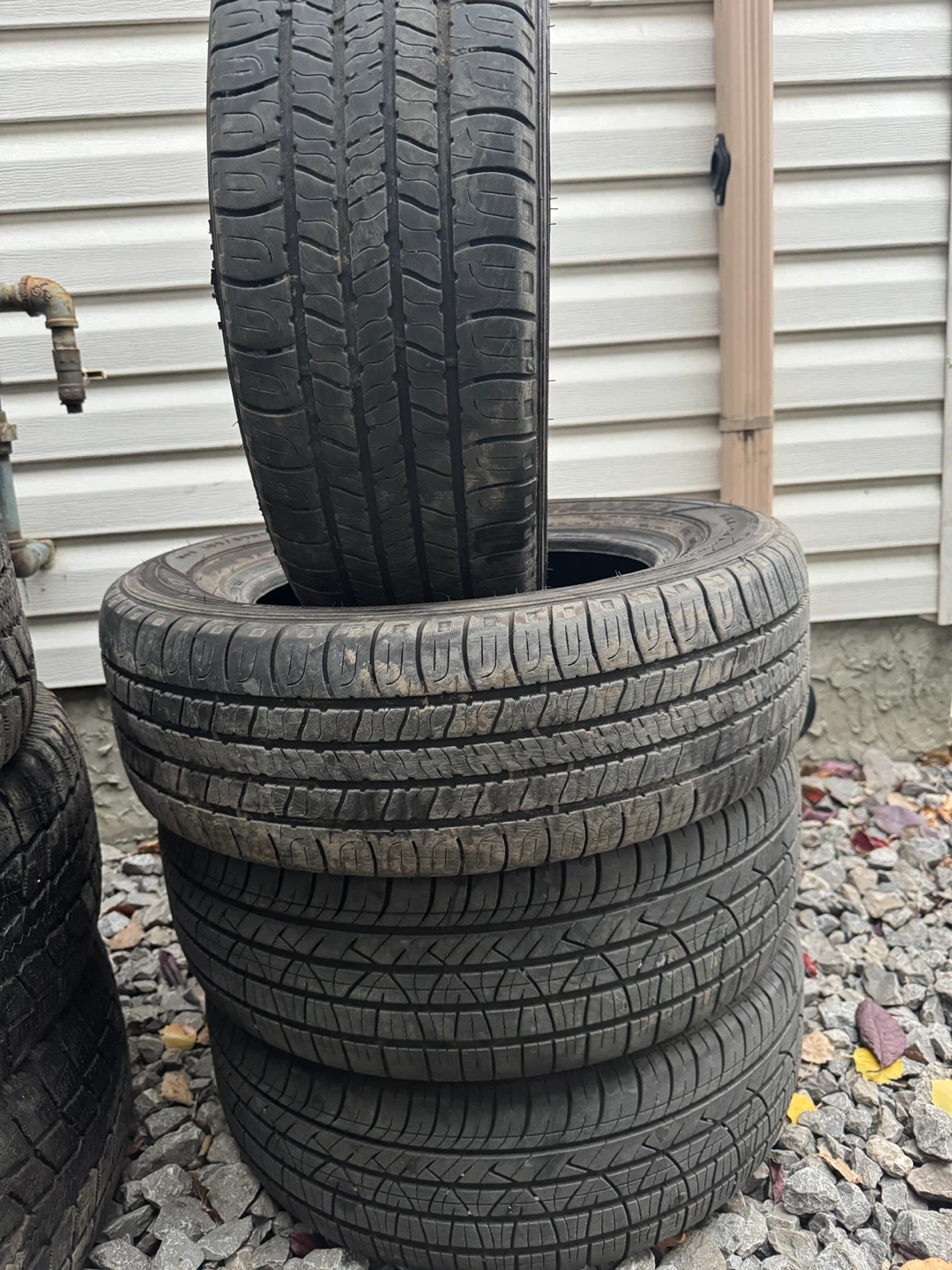 195/65r15 tires - photo 2