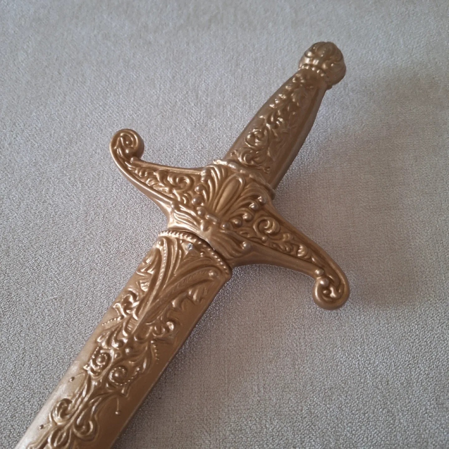 Toy Sword and Shield Set image indicator(5)