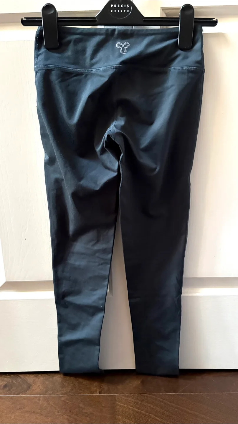 2 Pairs TNA Black Leggings - Size XS image indicator(7)