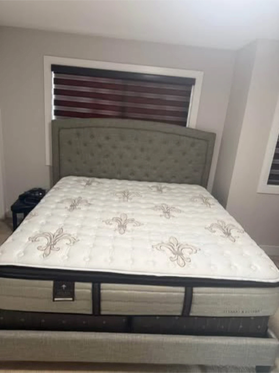 Stearns & Foster Mattress King Size - photo 2