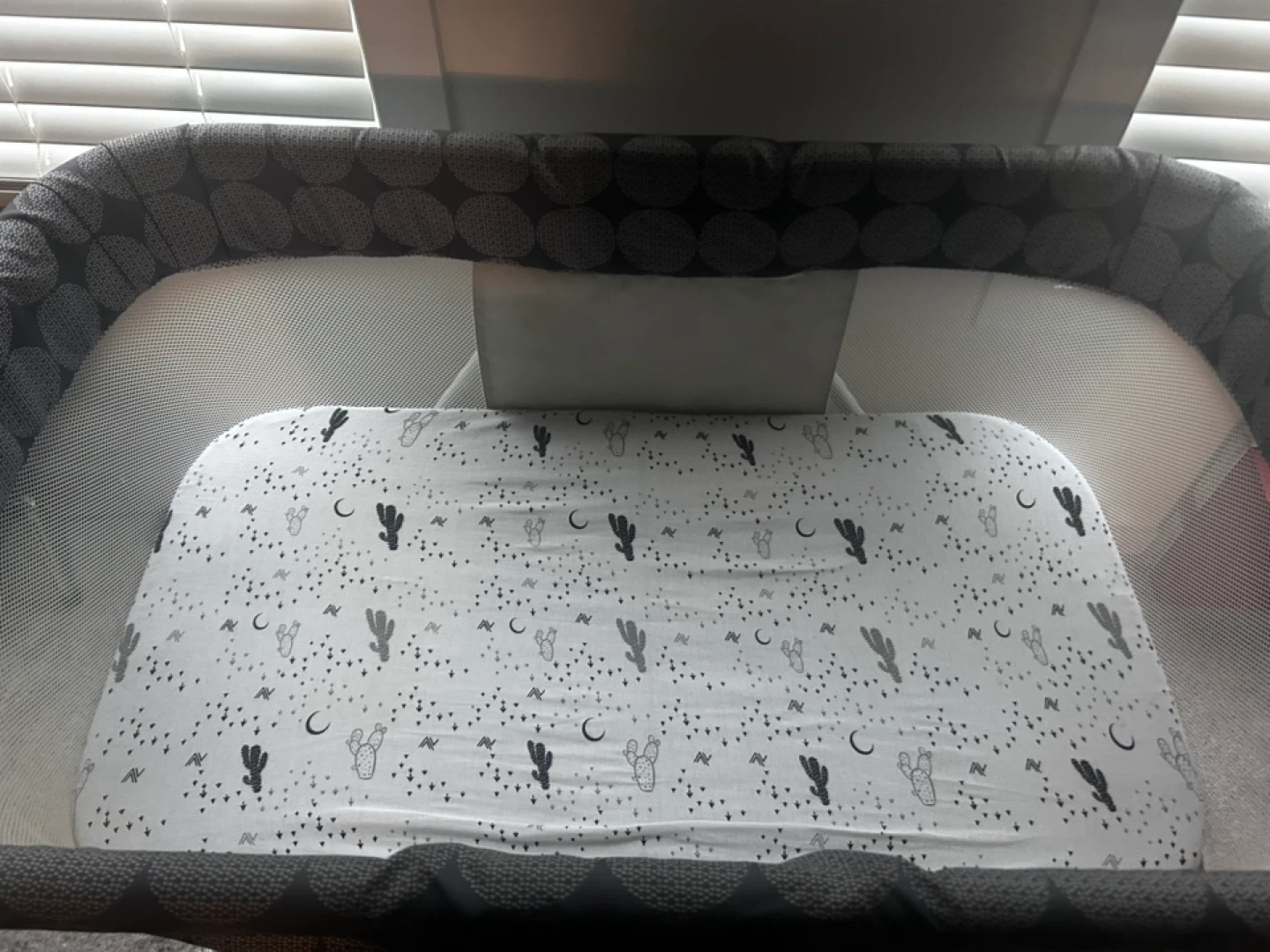 Bassinet - Baby Sleeper - photo 2