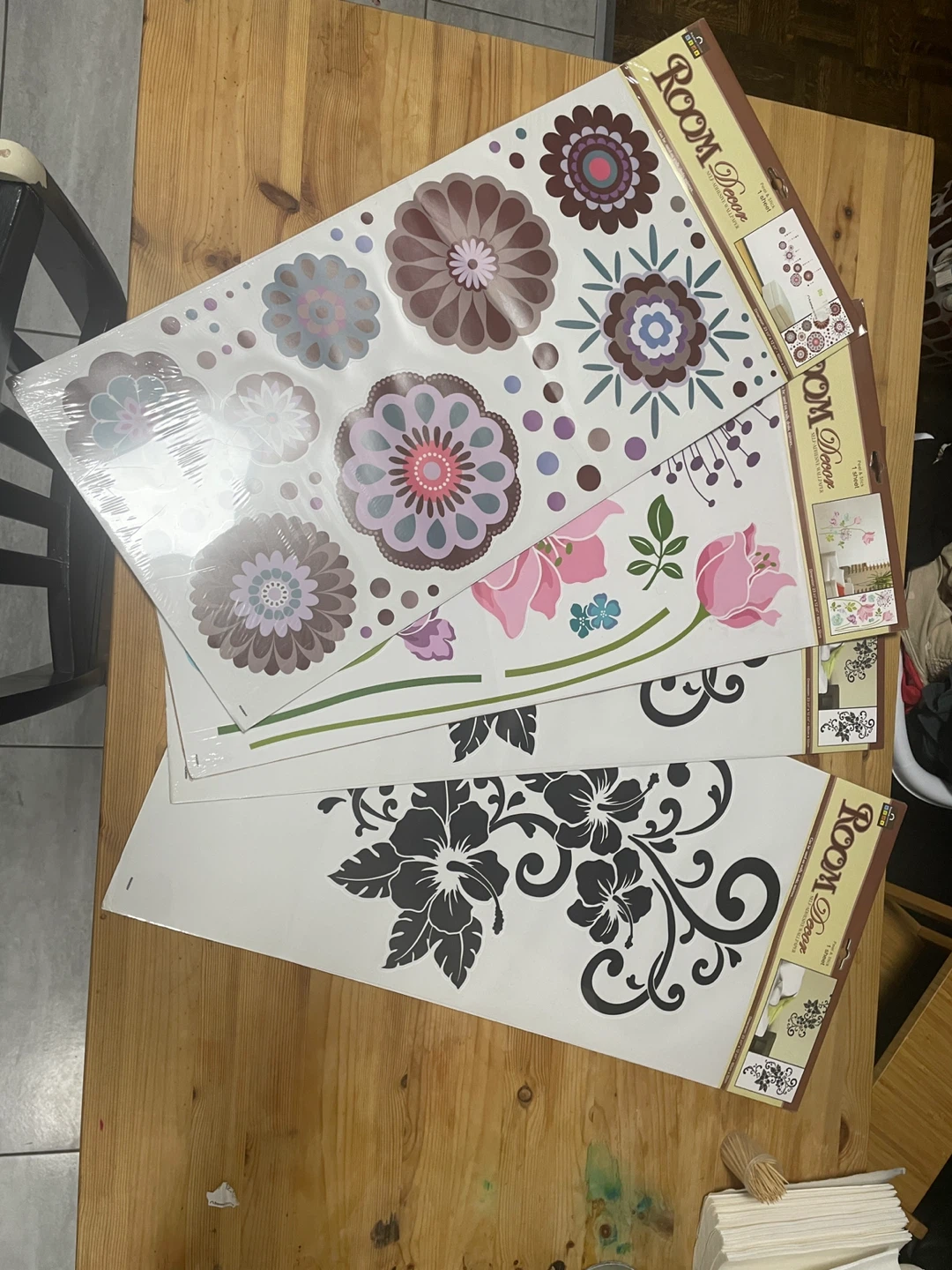 4 Room Decor Peel & Stick Wall Decals