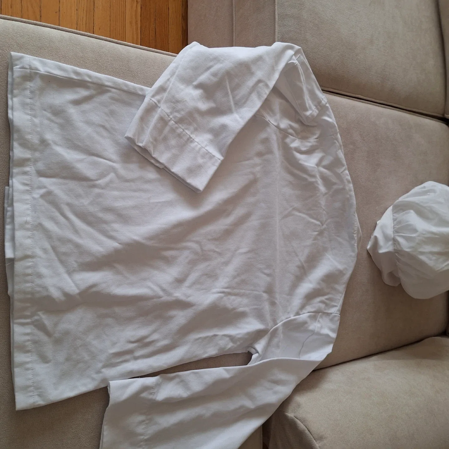 EWC Inc. Chef's Costume- Size XS image indicator(6)