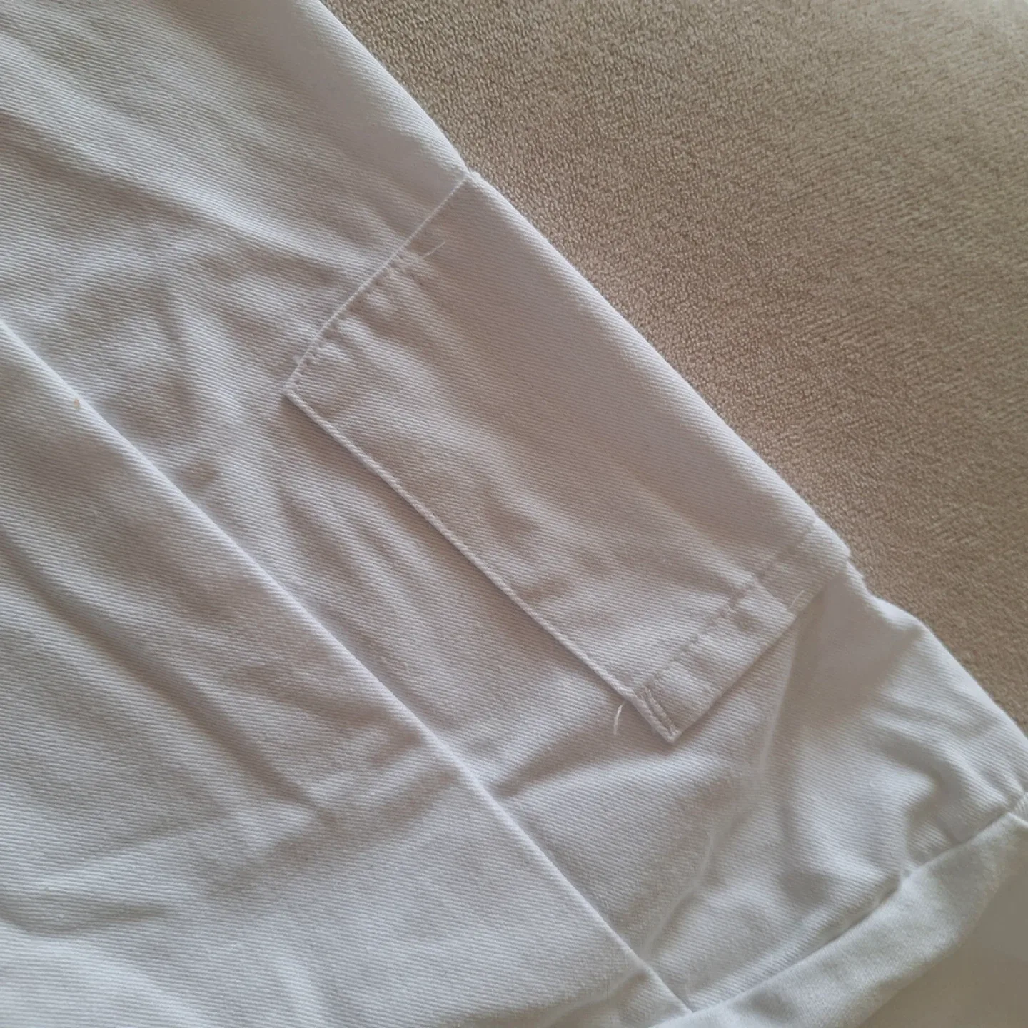 EWC Inc. Chef's Costume- Size XS image indicator(3)