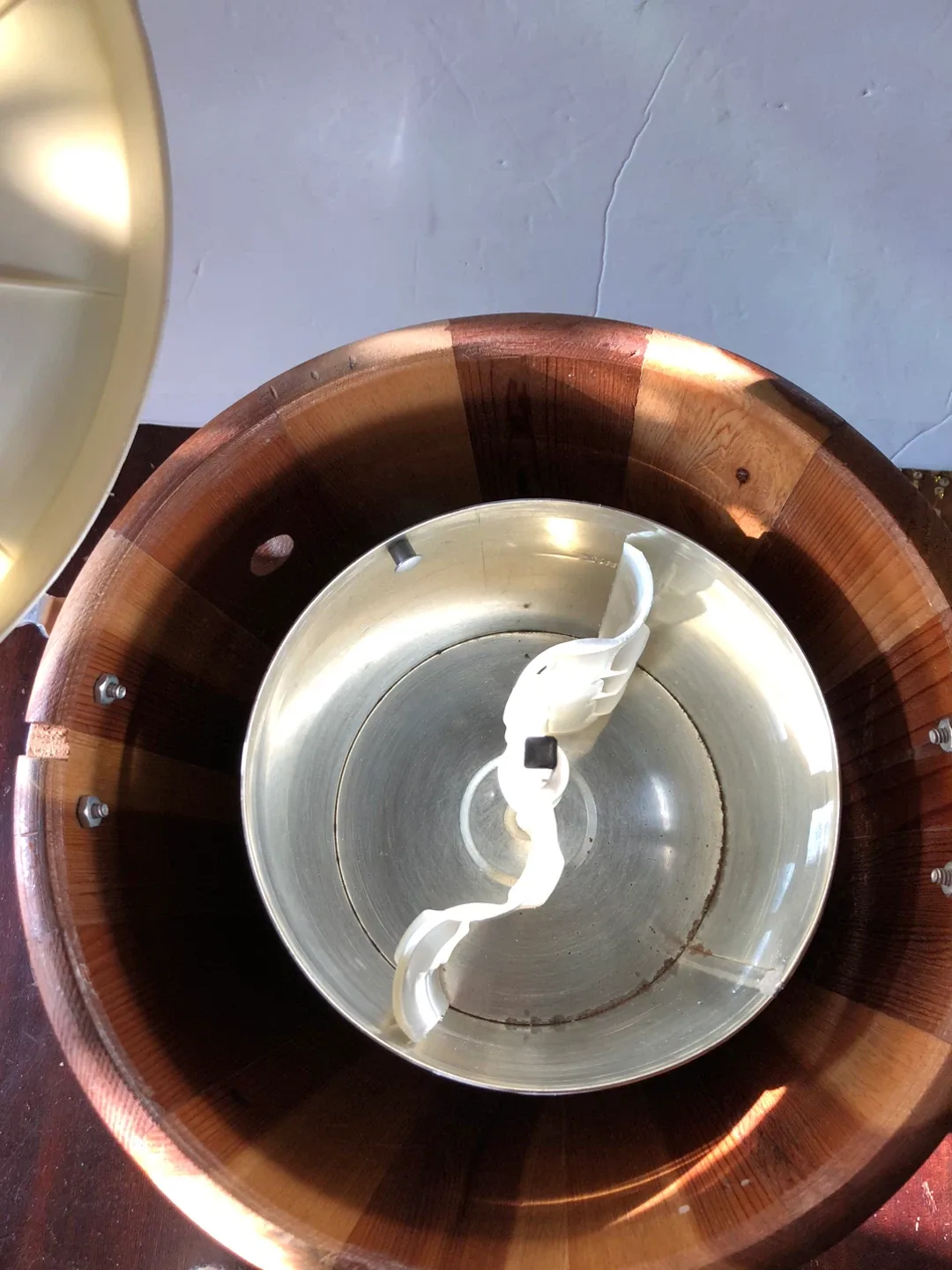 Vintage Electric Icecream Maker. image indicator(4)