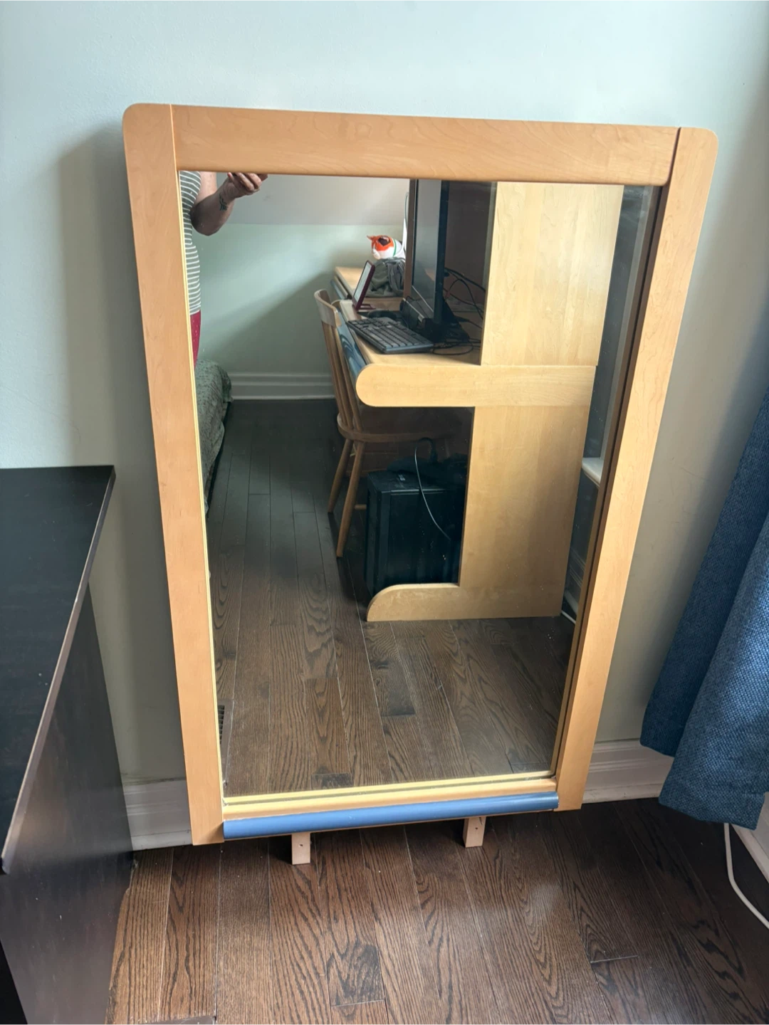 Wooden Dresser, Nightstand, Desk, Chair & Mirror - photo 4