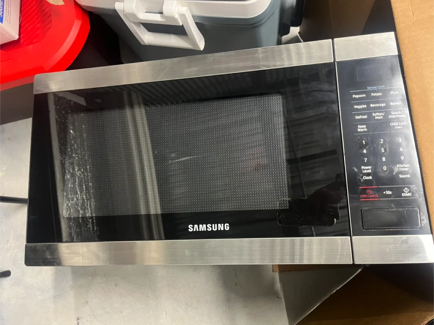 Samsung Microwave - Great Condition image indicator(2)