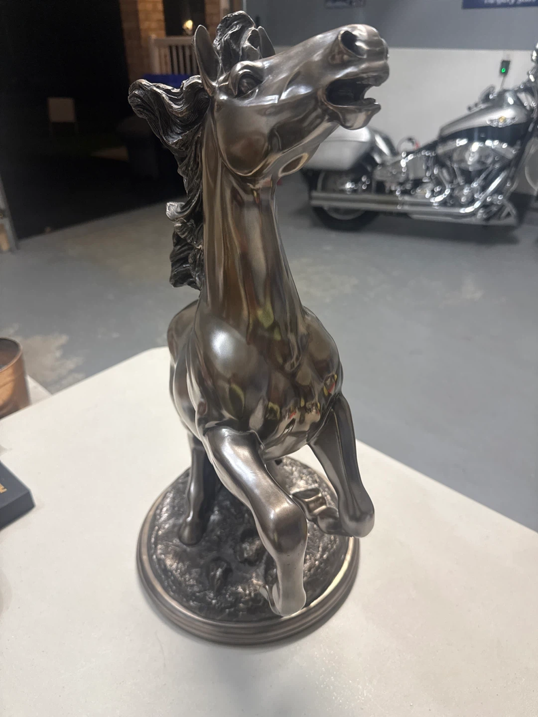 Horse Statue - photo 3