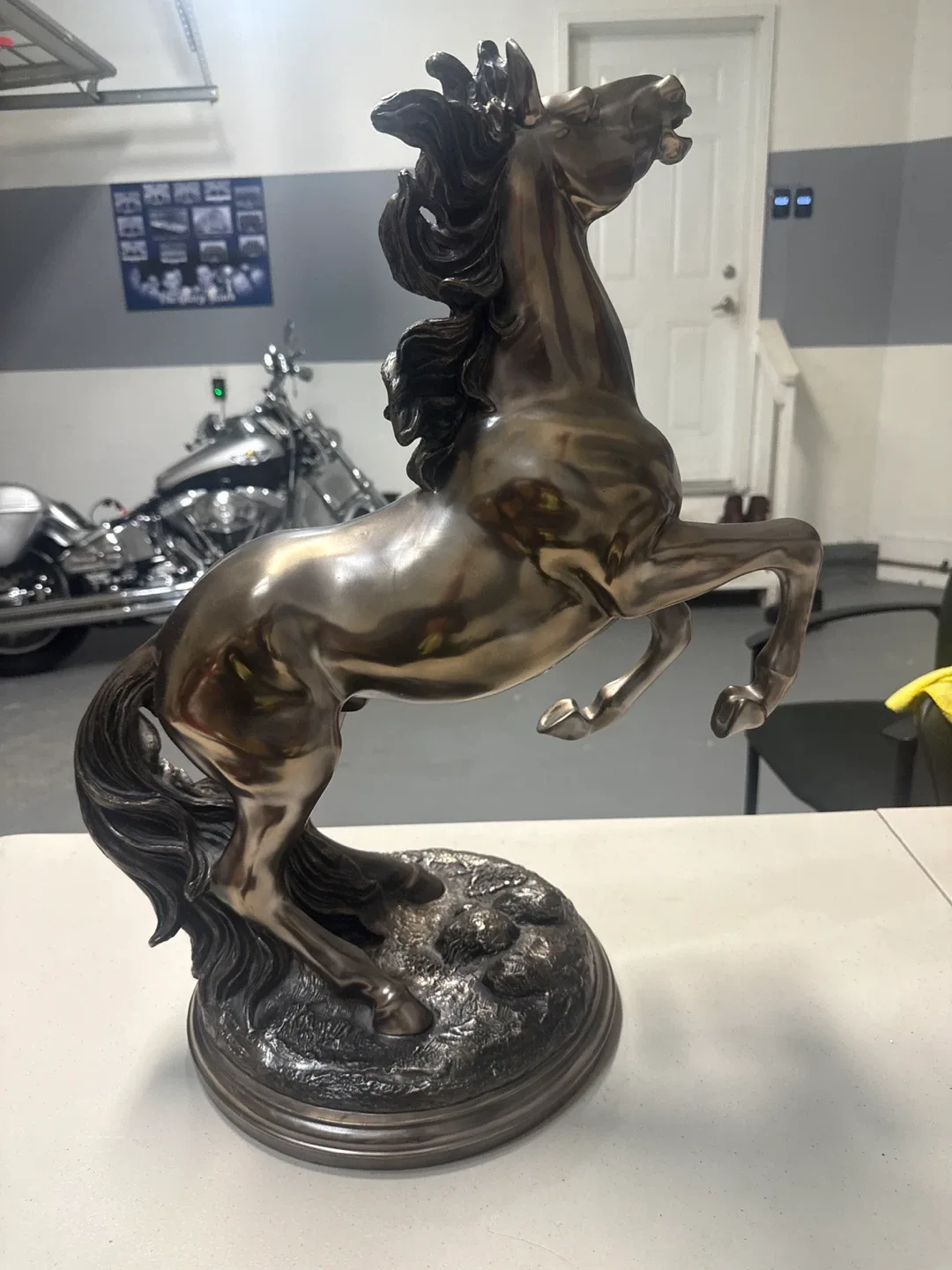 Horse Statue image indicator(4)