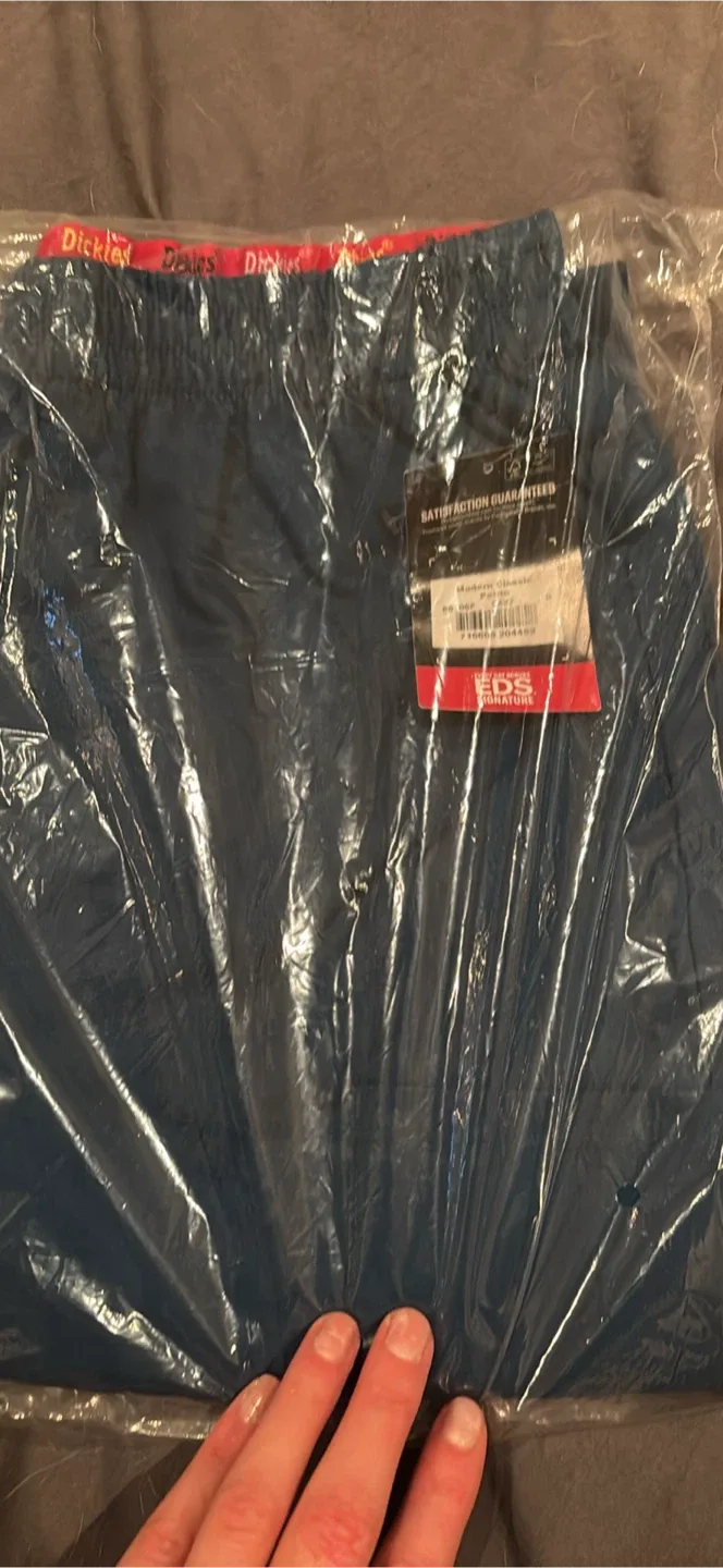 Brand new scrubs image indicator(3)