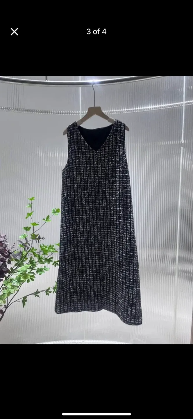 Assorted Women's Clothing Bundle image indicator(4)