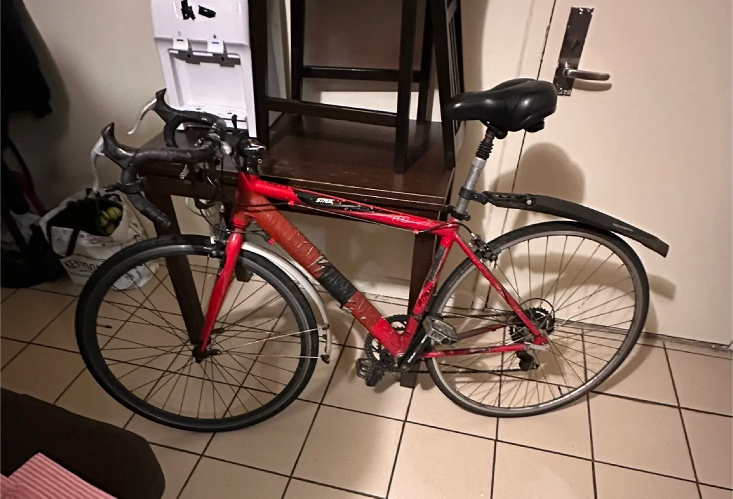 Red Road Bike image indicator(7)