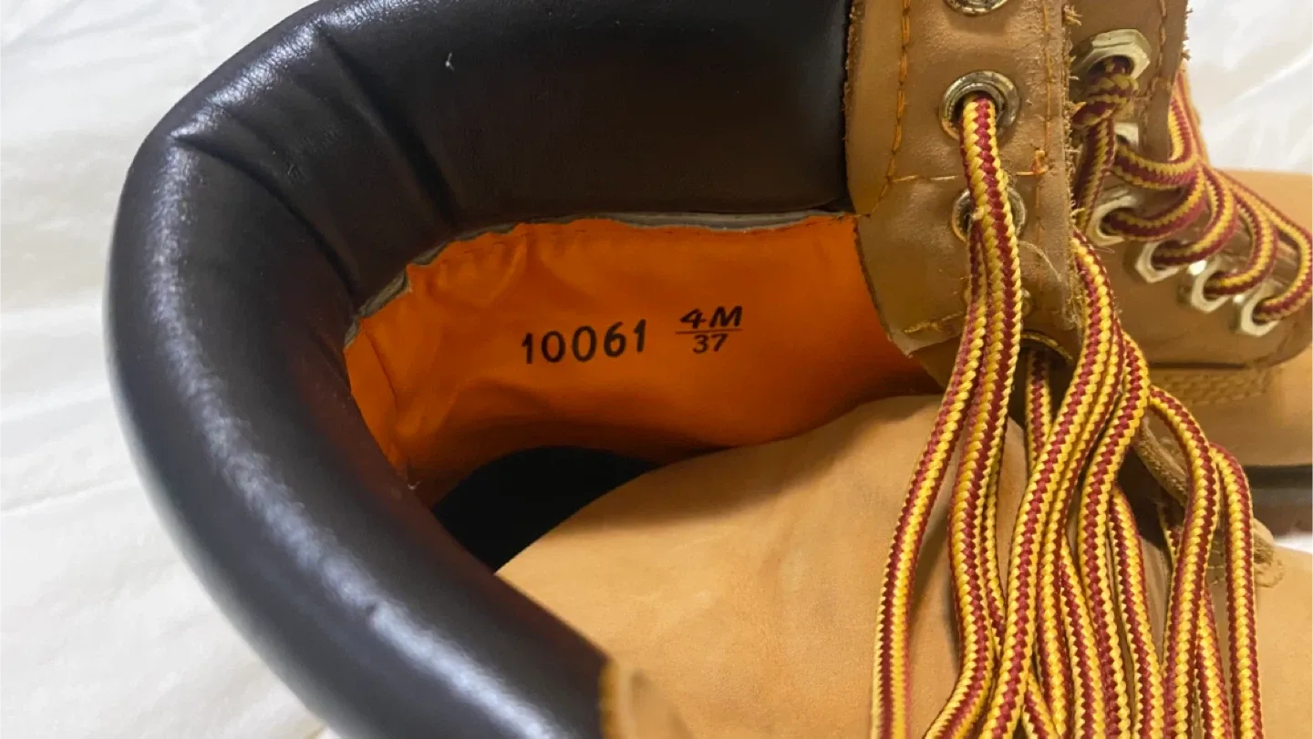 Boys leather  Boots Size 4M image indicator(2)