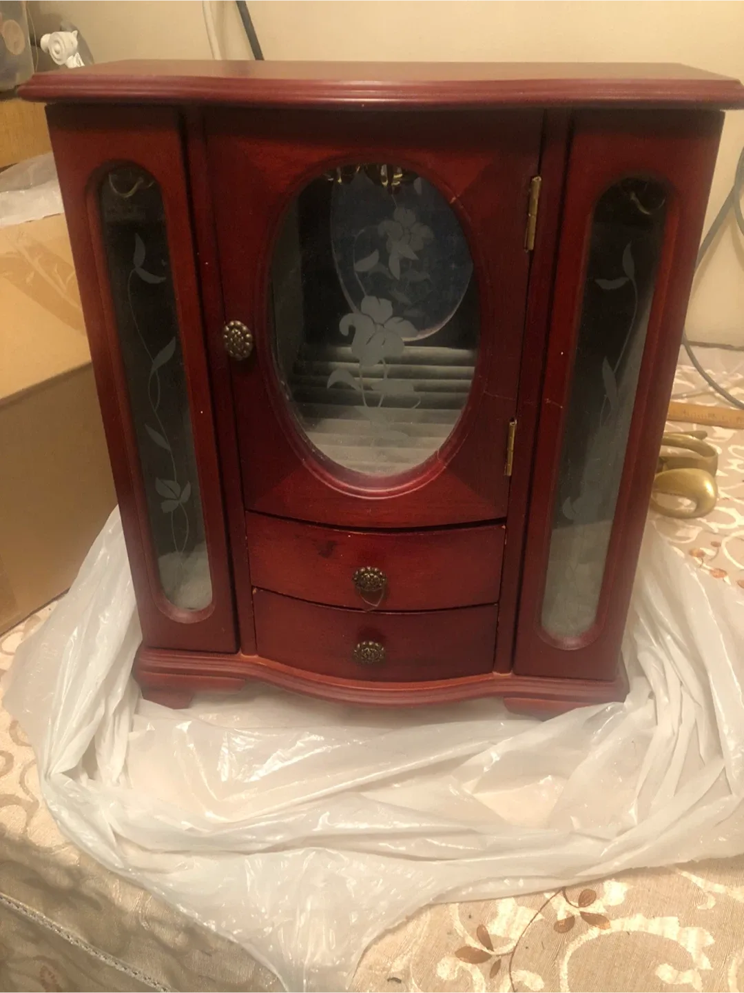 Wooden Jewellery Box image indicator(2)