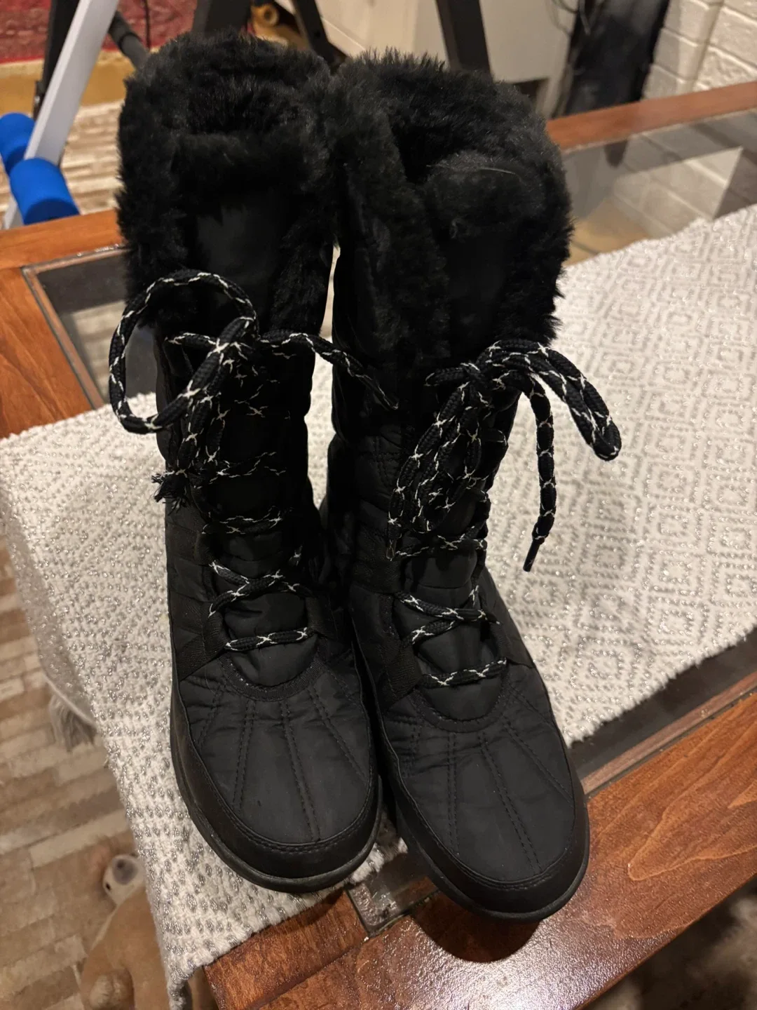 Sorel Black Winter Boots -size 7.0 image indicator(4)