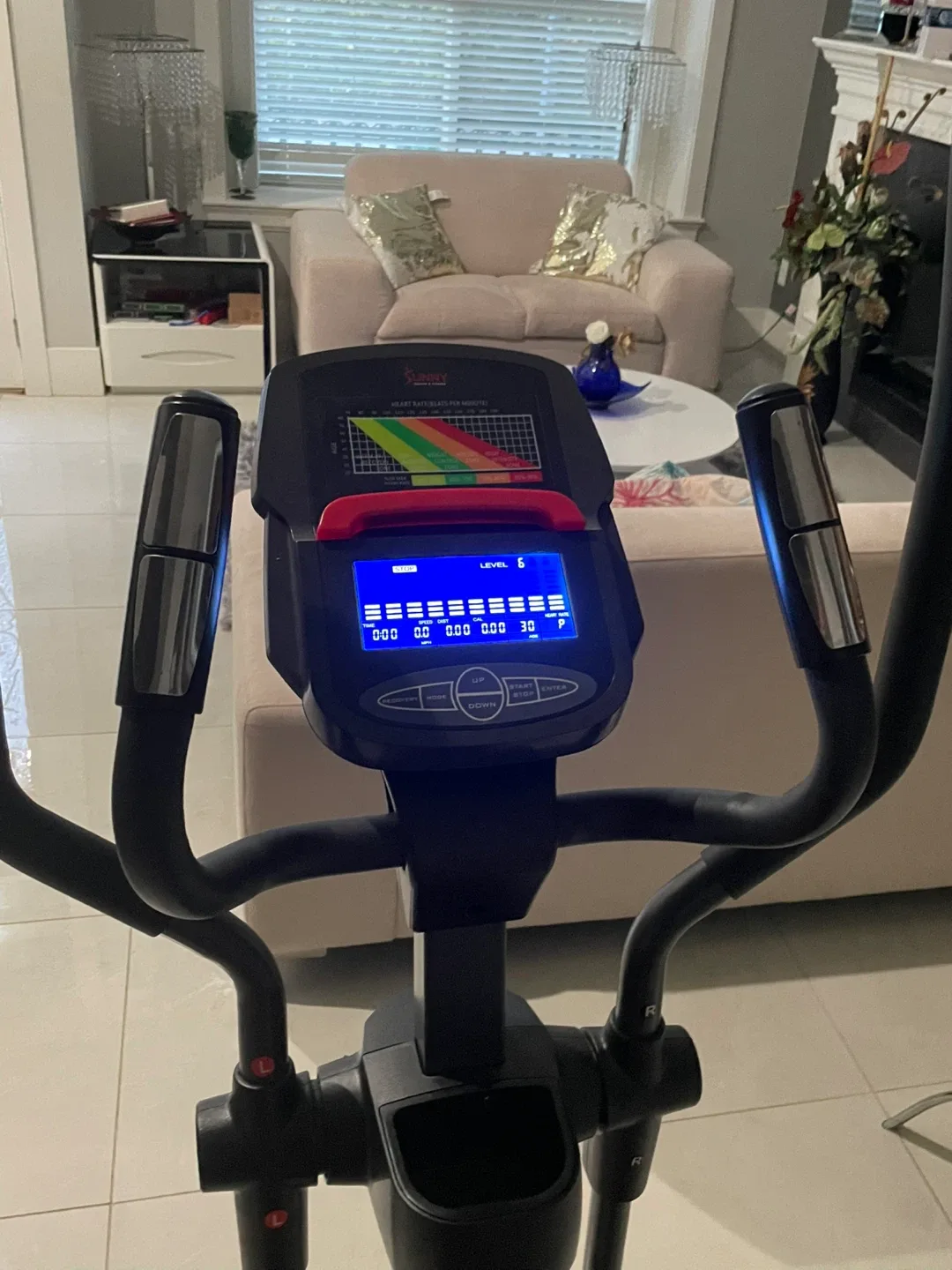 Sunny Health & Fitness Elliptical Machine image indicator(6)