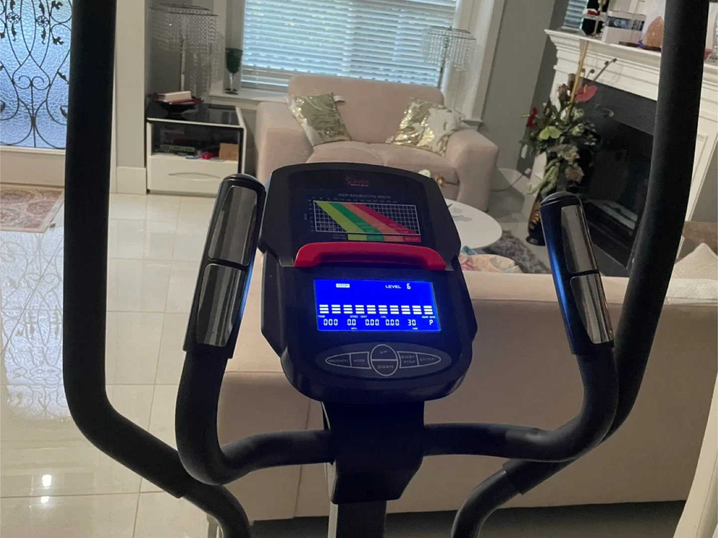 Sunny Health & Fitness Elliptical Machine image indicator(5)