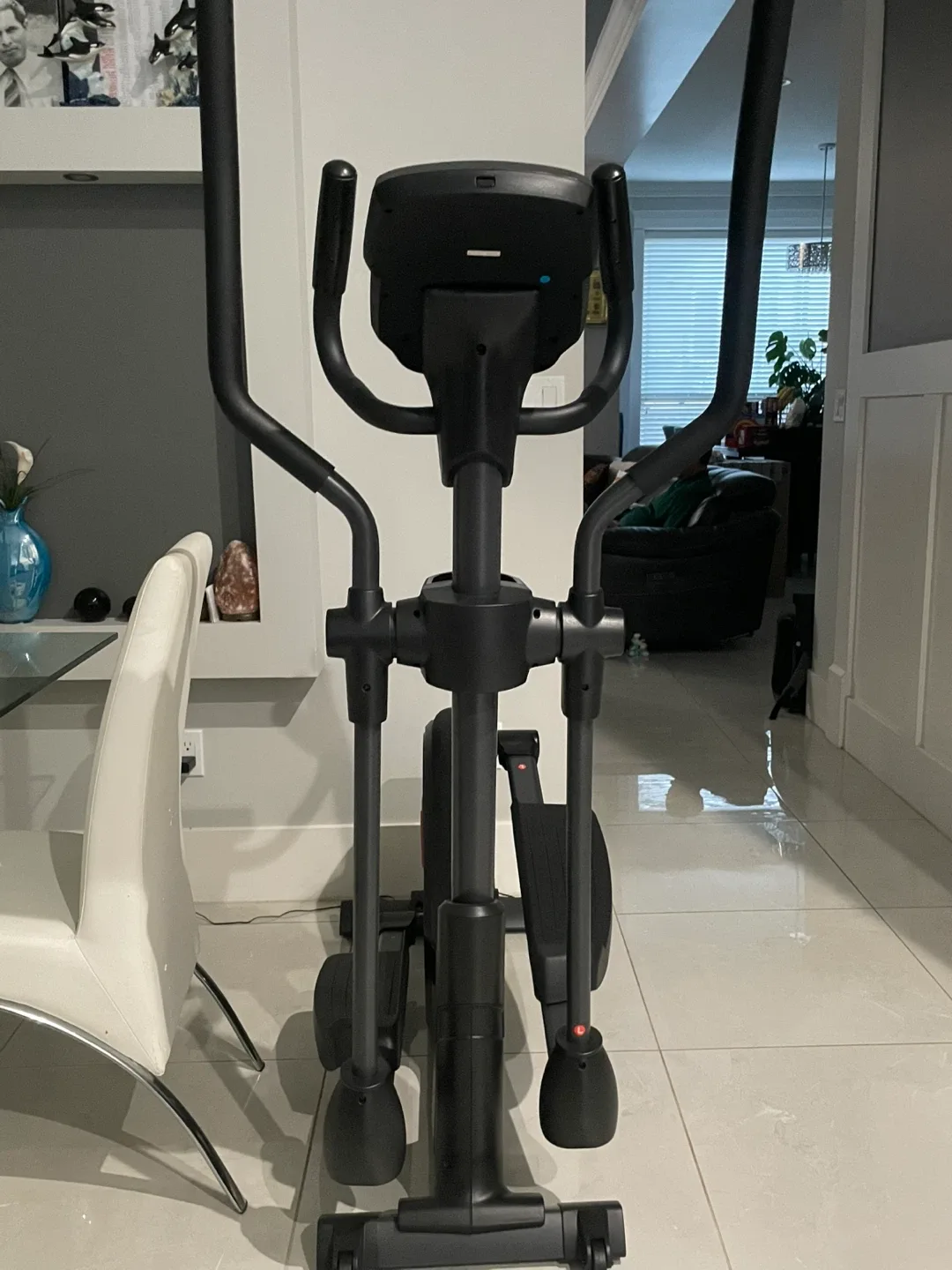 Sunny Health & Fitness Elliptical Machine image indicator(7)