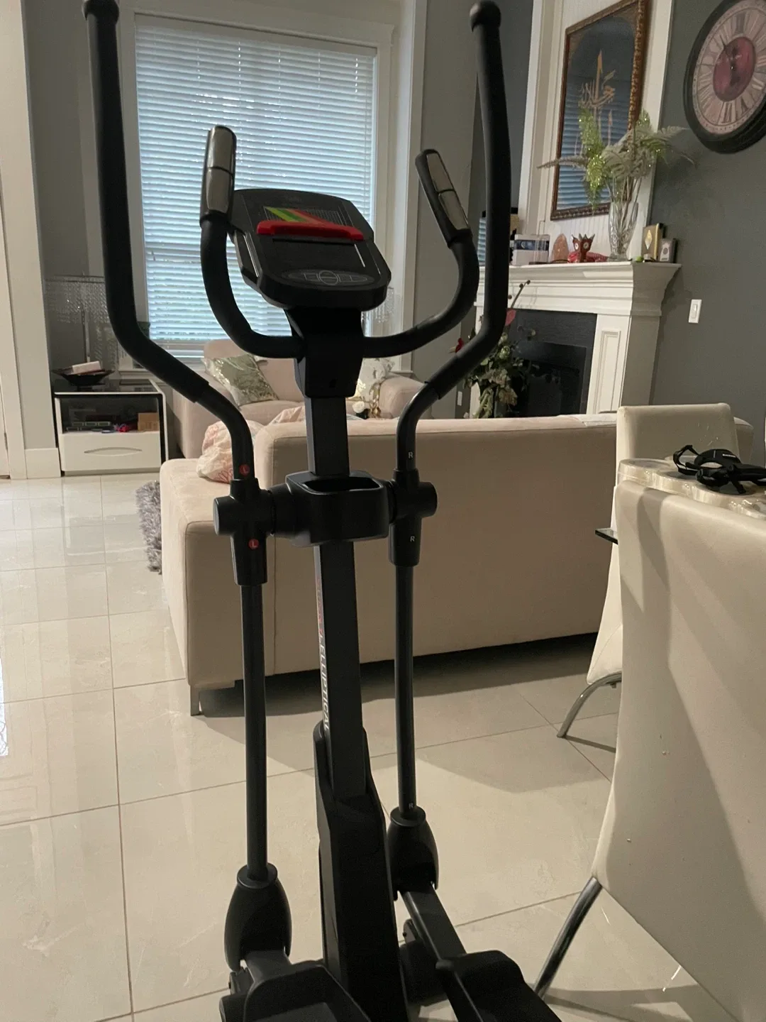 Sunny Health & Fitness Elliptical Machine image indicator(8)