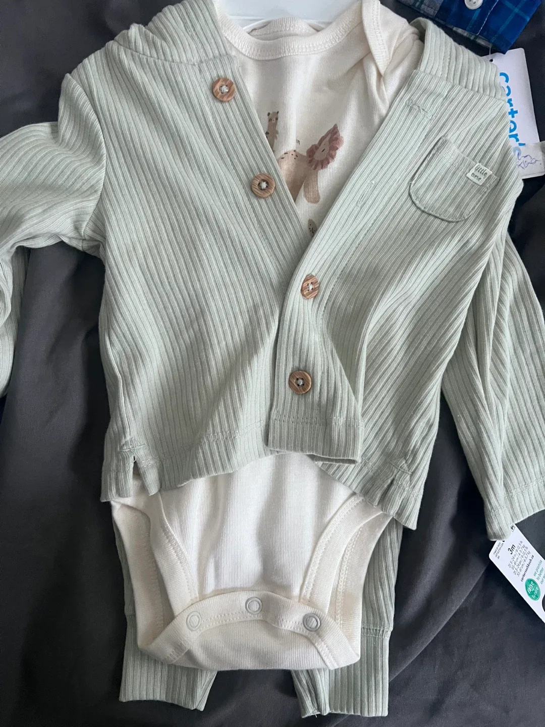 Carter's 3M Baby Outfit Bundle - New image indicator(5)