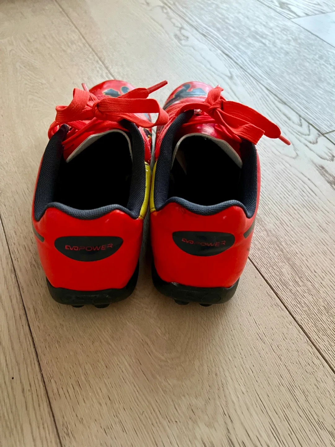 Puma Turf Soccer Shoes - Red image indicator(2)