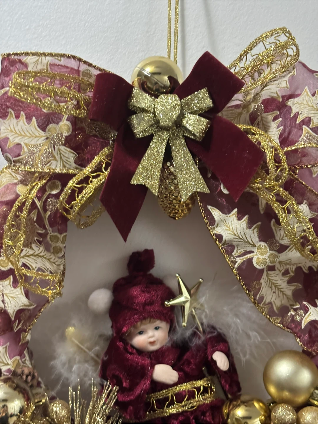 12” Christmas Angel Wreath Decoration - photo 3