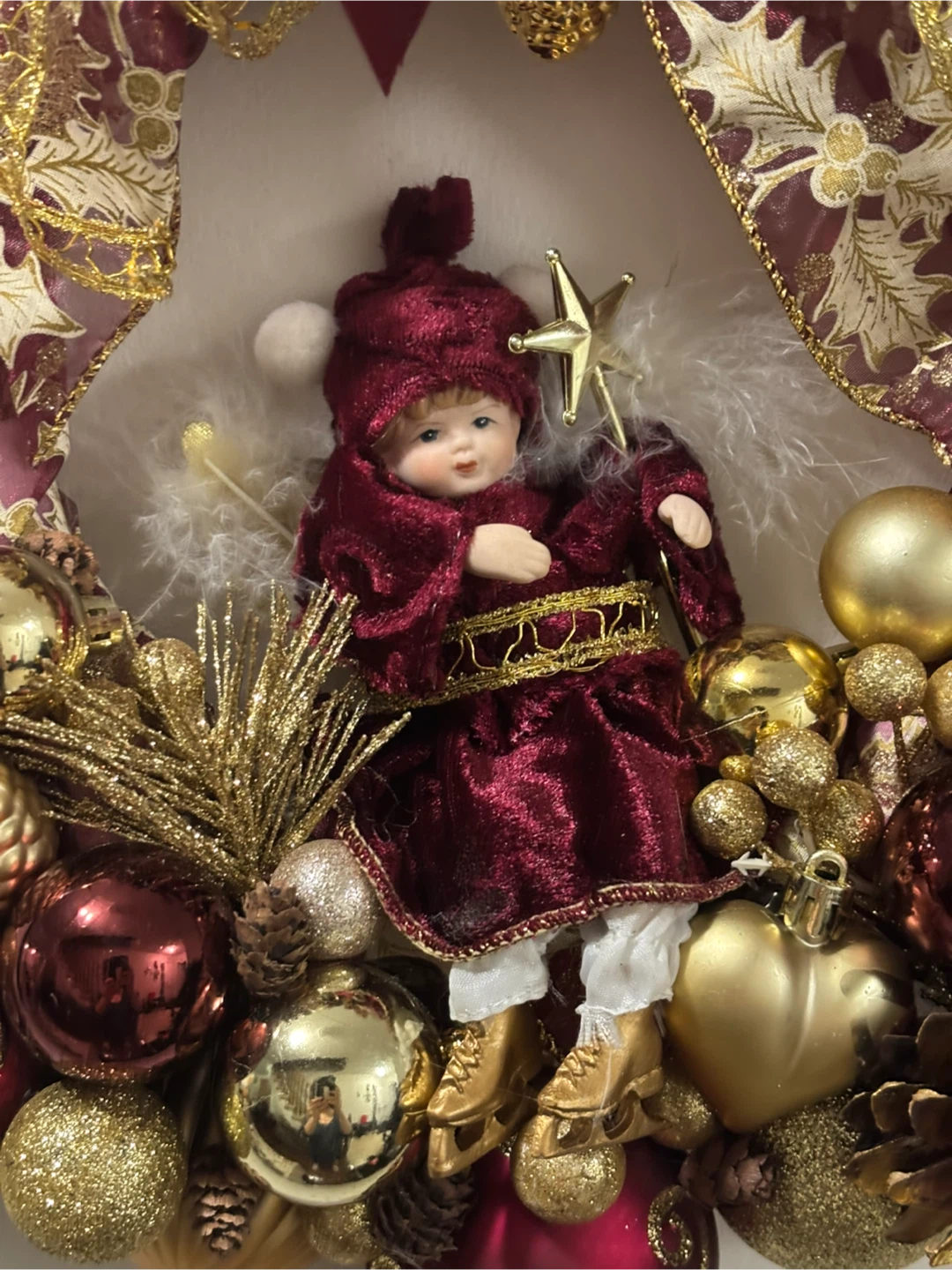 12” Christmas Angel Wreath Decoration - photo 2