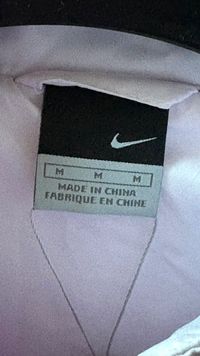 Nike Tracksuit Jacket & Pants Set - Size M image indicator(3)