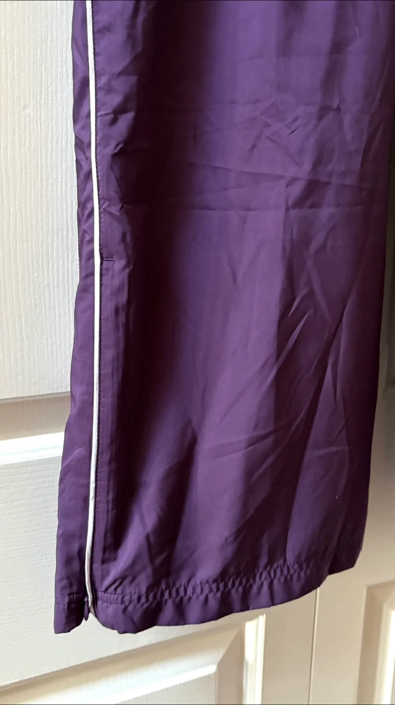 Nike Tracksuit Jacket & Pants Set - Size M image indicator(8)