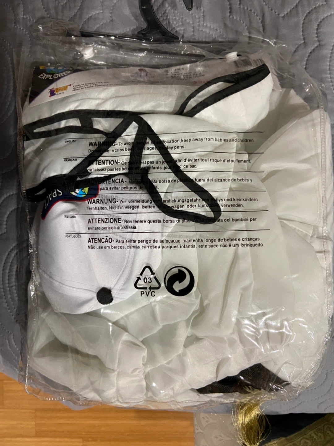 Space Explorer Costume - Child Medium (8-10) - photo 3