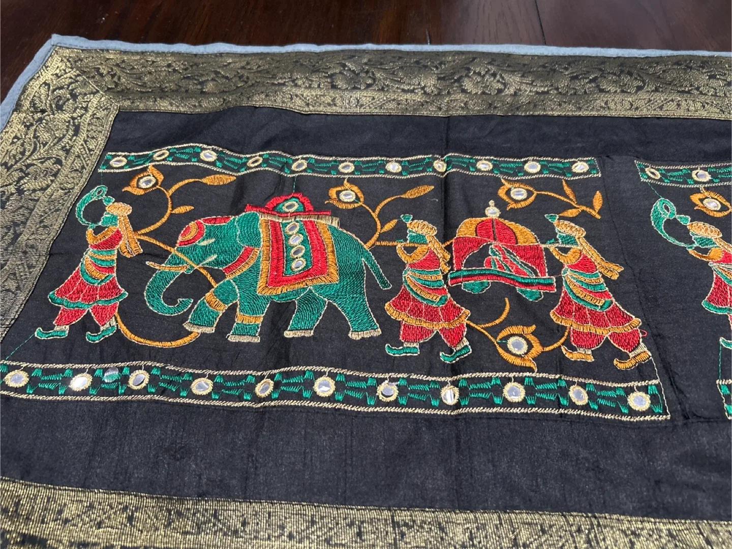 Embroidered Elephant Table Runner image indicator(3)