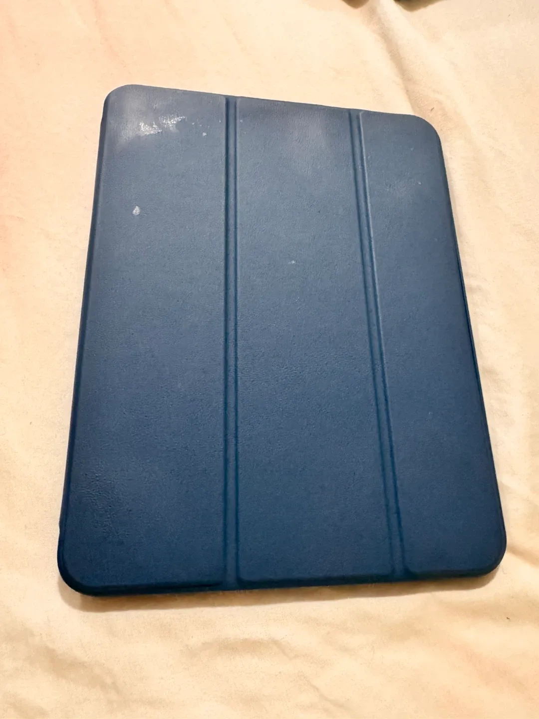 Apple iPad 10th Generation 64GB image indicator(6)