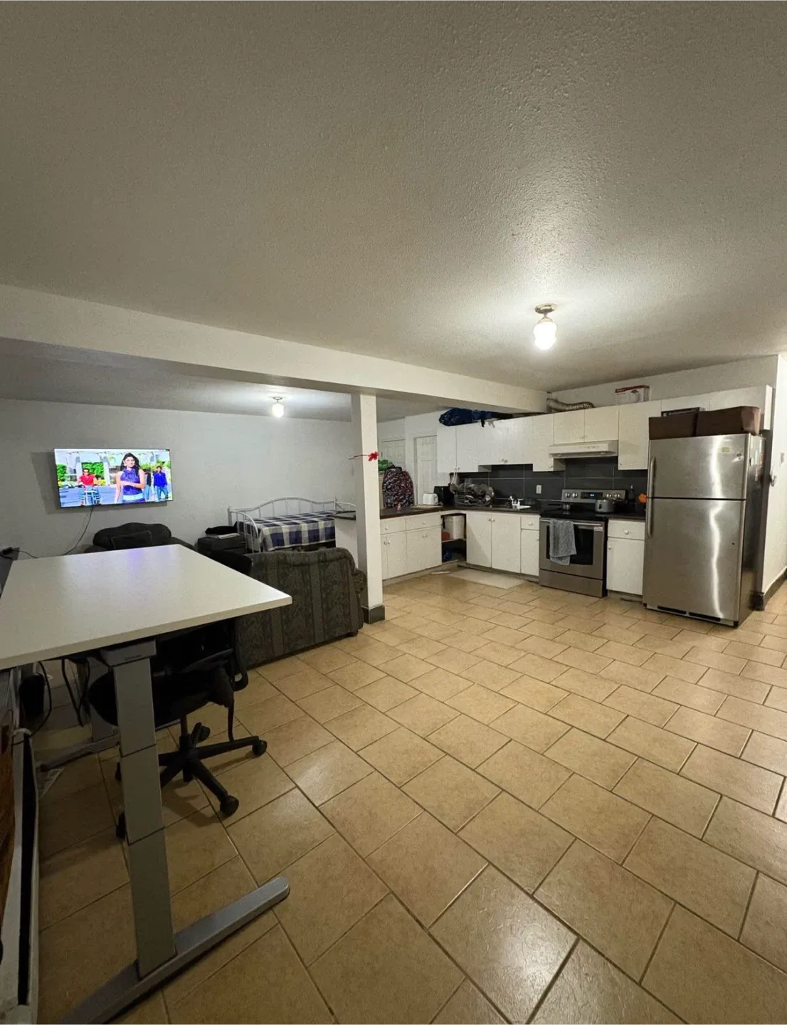 Private room is available in 2 bedroom 1 bathroom basement image indicator(5)