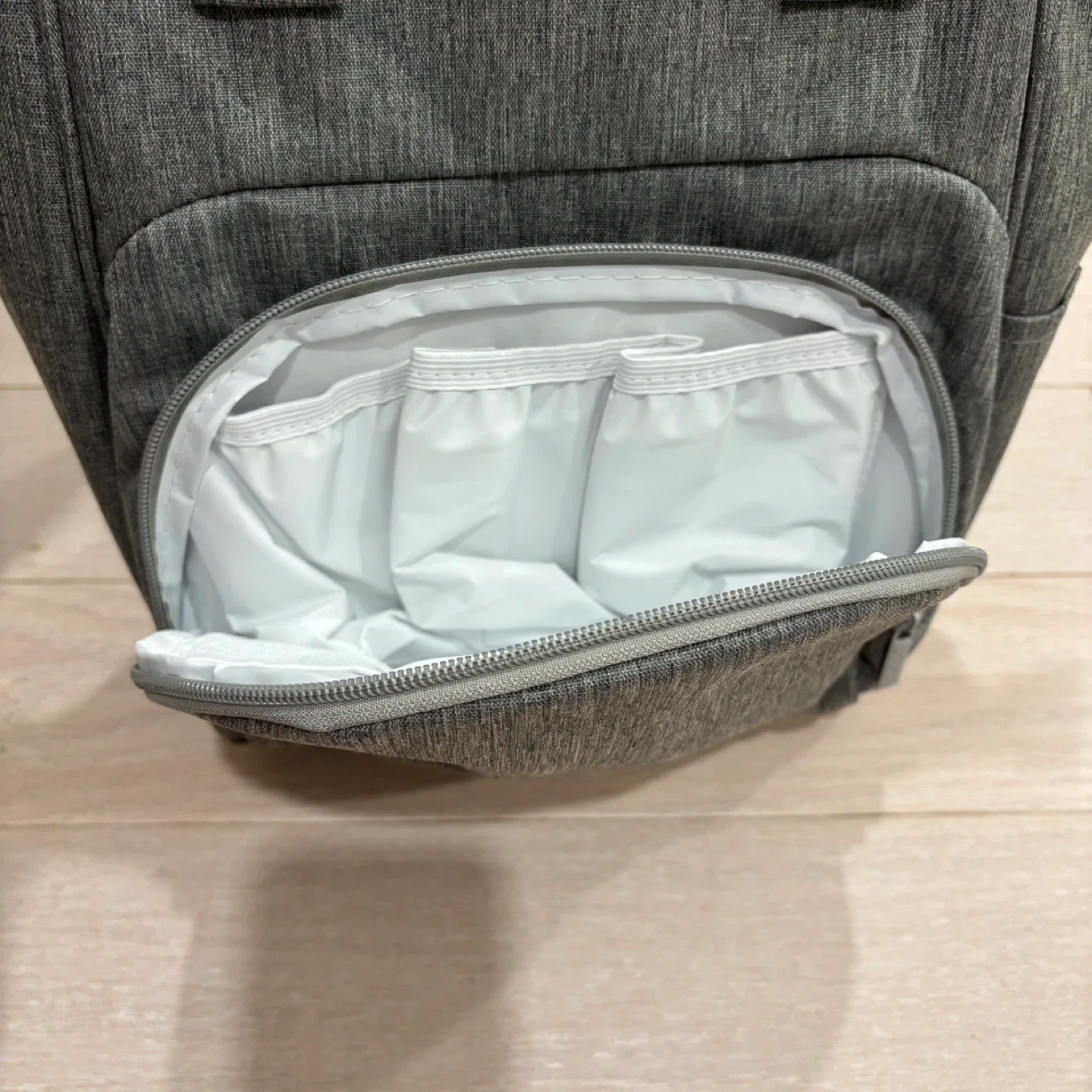 Enfamil Wonderbag Insulated Diaper Backpack image indicator(5)