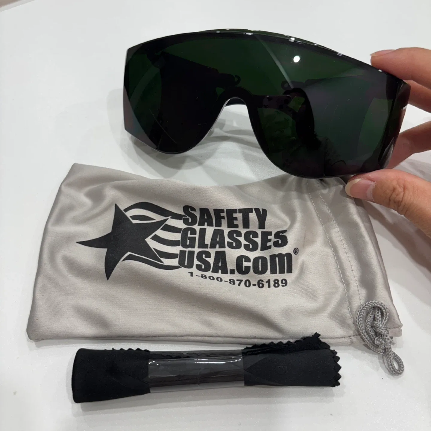 Bolle Safety Glasses - Like New! image indicator(2)