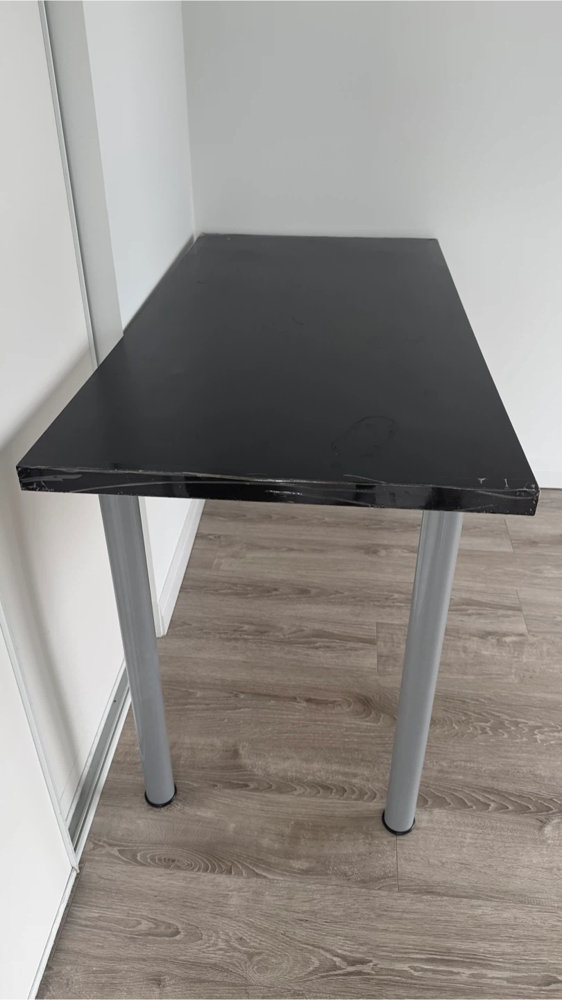 Black Desk with Silver Legs - photo 3