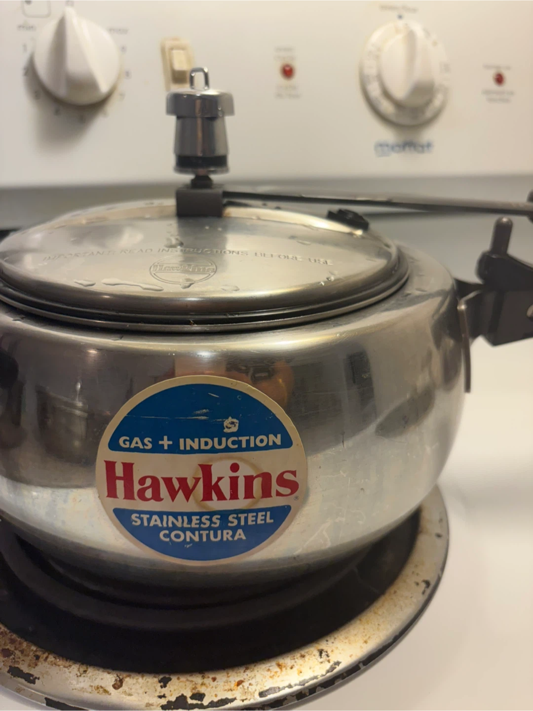 Hawkins Stainless Steel Contura Pressure Cooker and Wok set - photo 5