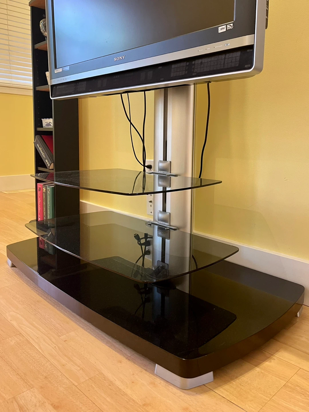FREE Adjustable TV Stand Mount (Great condition) - photo 2